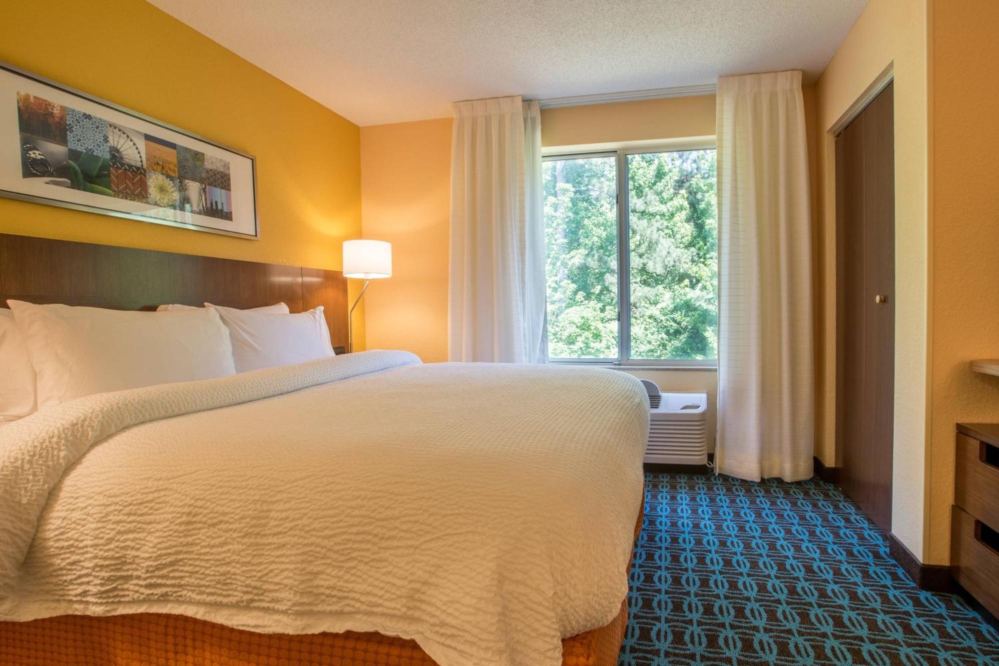Fairfield & By Marriott Hotel