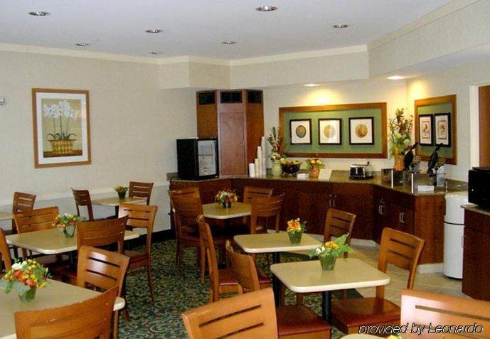 Fairfield & By Marriott 3* Columbus